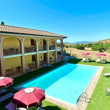 פונטבלנדה Hotel Ristorante Le Querciolaie Dei Ricci מראה חיצוני תמונה