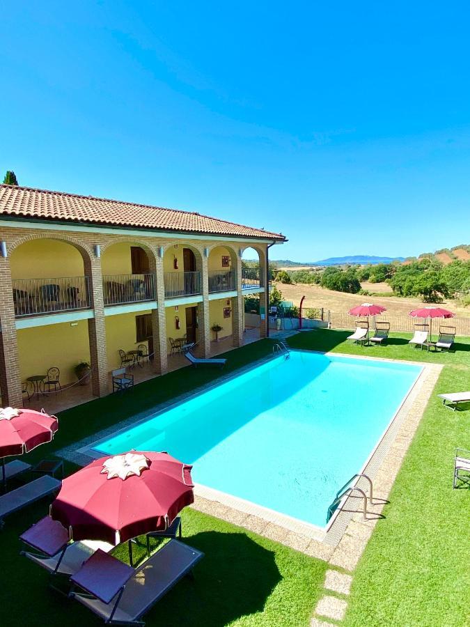 פונטבלנדה Hotel Ristorante Le Querciolaie Dei Ricci מראה חיצוני תמונה