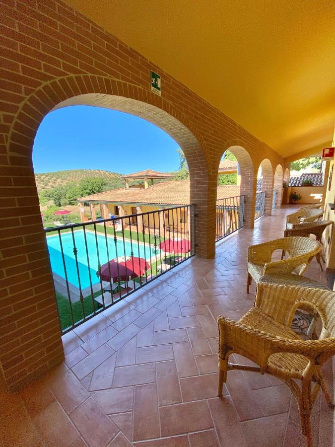 פונטבלנדה Hotel Ristorante Le Querciolaie Dei Ricci מראה חיצוני תמונה