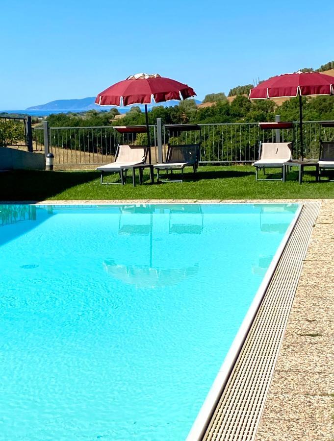 פונטבלנדה Hotel Ristorante Le Querciolaie Dei Ricci מראה חיצוני תמונה