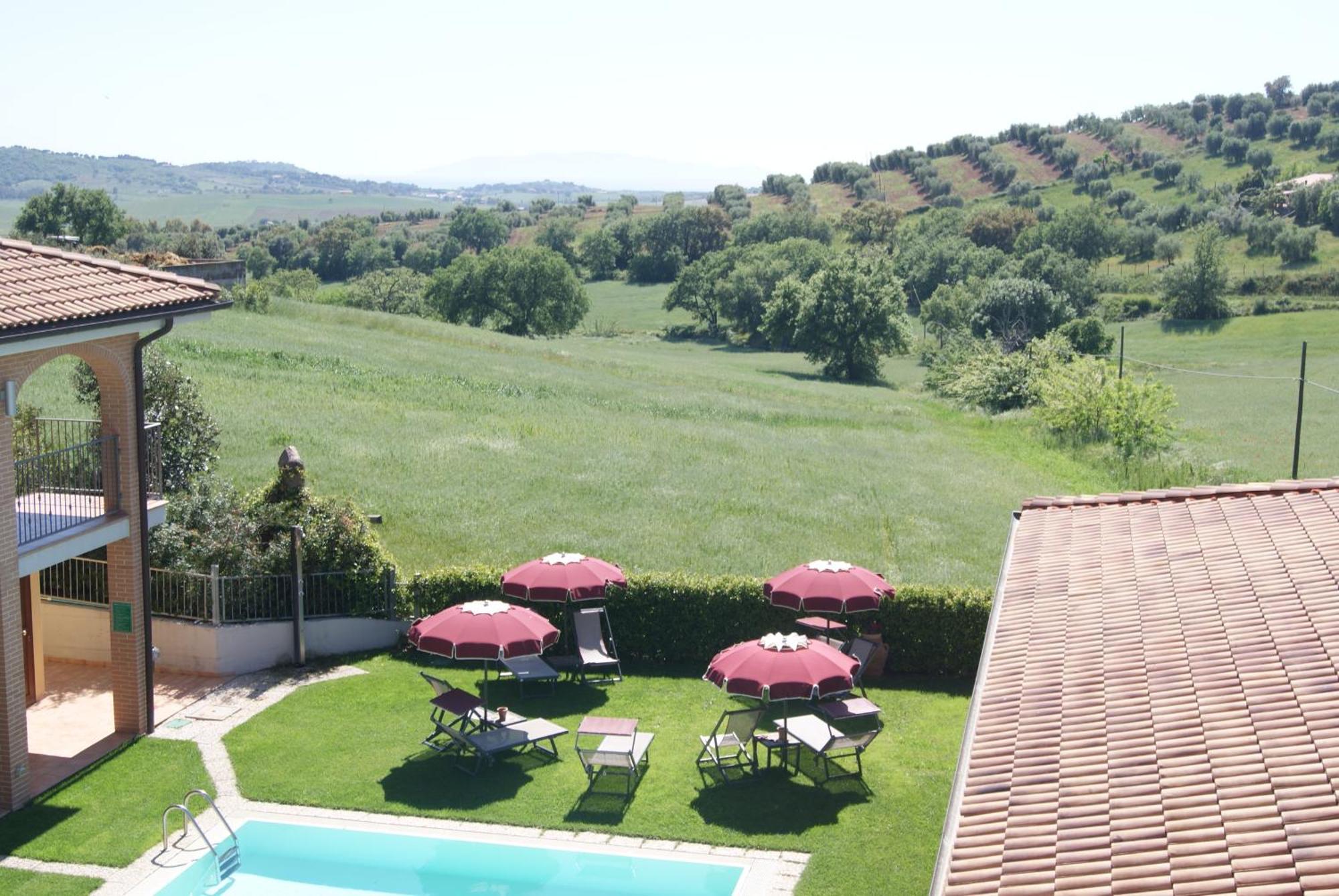 פונטבלנדה Hotel Ristorante Le Querciolaie Dei Ricci מראה חיצוני תמונה