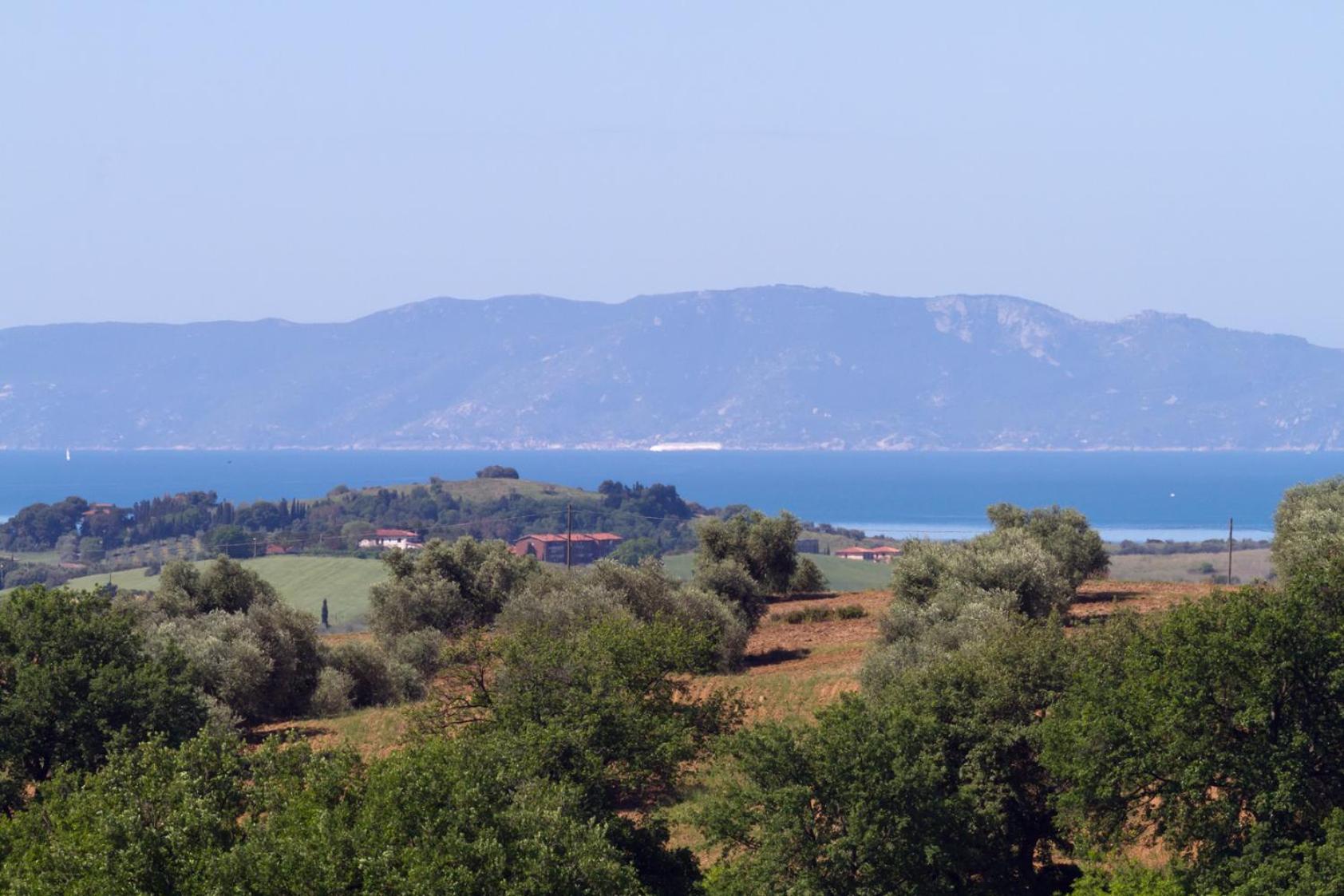 פונטבלנדה Hotel Ristorante Le Querciolaie Dei Ricci מראה חיצוני תמונה